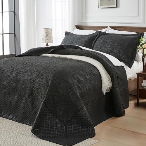 Qucover King Bedspread Medallion Pattern Quilt Bedding Set 3 Piece Black