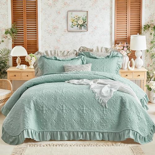 Ruffles Quilt Set Twin Size 68 * 86in - 2 Pieces Solid Shabby Chic Farmhouse Ruffled Bedding Rustic Coverlet Lightweight Fluffy Summer Oversized Bedspread with Shams for Women Men Light Green