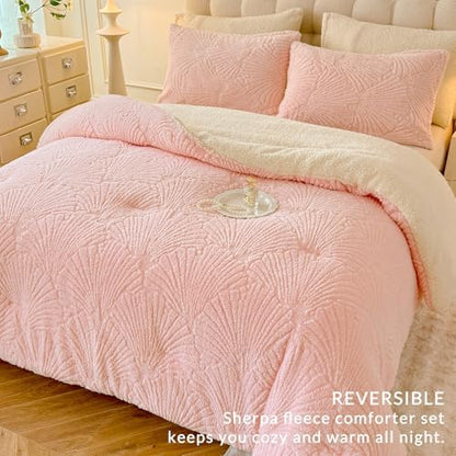 tohrisa Seashell Jacquard Sherpa Comforter Set Warm Cozy Premium Bedding 2 Pieces, Twin Size Geometric Pattern Quilt Comforter with 1 Pillowcases(68"X90" Light Pink)