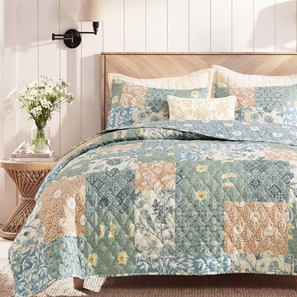 Oversized Queen Quilt Set-3 Pieces Soft Bedding Floral Patchwork Coverlet