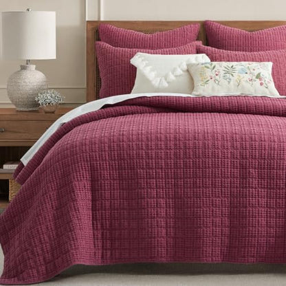 Levtex Home Mills Waffle Full/Queen Quilt Set (88x92in) with 2 Pillow Shams (26x20in) - Caberbet - 100% Cotton Full/Queen Size Quilt Bedding Set - Lightweight, Soft, Pre-Washed