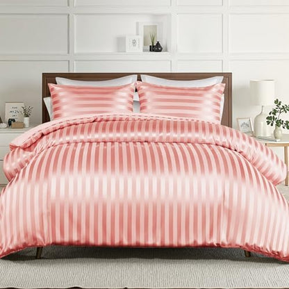Whale Flotilla 3-Piece Reversible Silky Soft Breathable Queen Comforter Set