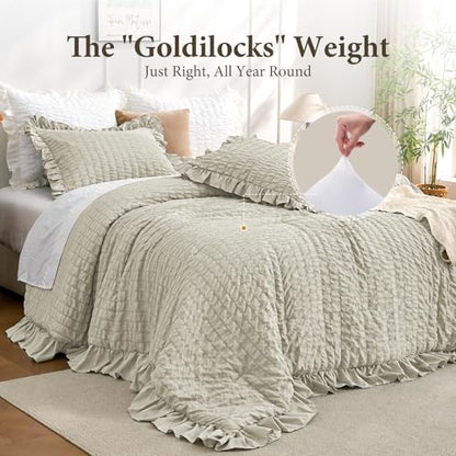 JOLLYVOGUE Full Size Comforter, 3 Pieces Oatmeal Seersucker Lightweight Full Size Bedding, All Season Fluffy Microfiber Bedding Comforter Set with 1 Ruffle Comforter and 2 Ruffle Pillowshams