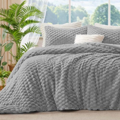 BEDELITE Fluffy Queen Comforter Set, Light Grey Fleece Bed Set 3 Pieces
