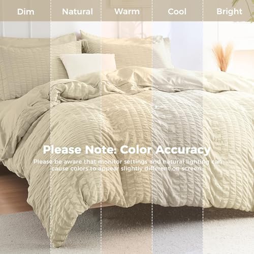 HYMOKEGE Oatmeal Queen Comforter Set Seersucker 7 Pieces, All Season Luxury Bed in a Bag Queen for Bedroom, Bedding Set with Comforter, Sheets, Pillowcases & Shams