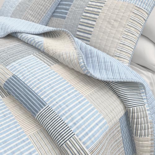 Great Bay Home Striped Quilt Set - 3-Piece Full/Queen Size Patchwork Bedding Set - Lightweight, All-Season, Reversible Bedspread (Blue Stripe Patchwork)