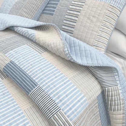 Great Bay Home Striped Quilt Set - 3-Piece Full/Queen Size Patchwork Bedding Set - Lightweight, All-Season, Reversible Bedspread (Blue Stripe Patchwork)