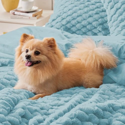 BEDELITE Fluffy Queen Comforter Set, Dusty Blue Fleece Bed Set 3 Pieces