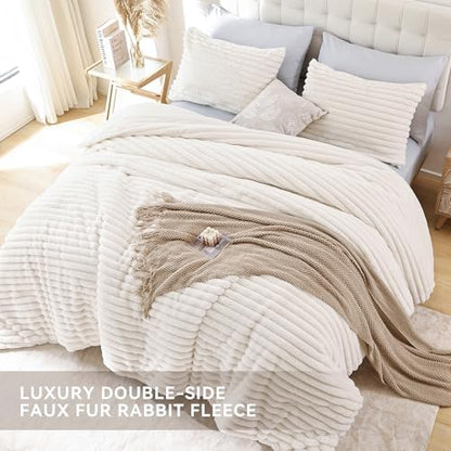 Smoofy Fluffy Full Size Comforter 3 PCS - Cream White Fleece Bedding Set