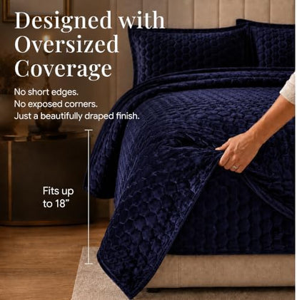 Tribeca Living Lugano Oversized Velvet Quilt Set - All Season, Extra Large, 3 Piece Queen Size Comforter Set with 2 Pillow Shams in Indigo Honeycomb Pattern 260GSM