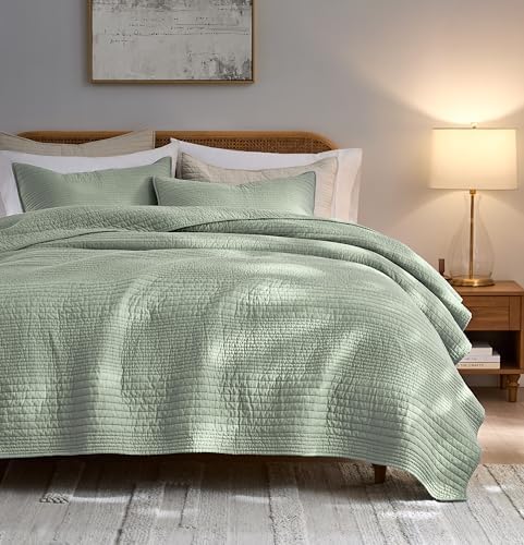 palassio Striped Sage Green 100% Cotton Quilt King Size Bedding Sets, Lightweight Crinkly Channel Pick Stitch Textured Bedspread Soft Shabby Chic Farmhouse Country Coverlet for All Season, 2 Shams