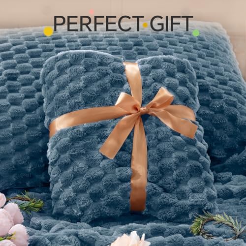 BEDELITE Fluffy Cal King Comforter Set, Blue Fog Fleece Bed Set 3 Pieces