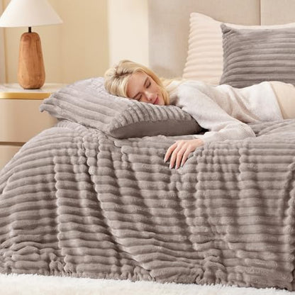 EXQ Home Fluffy Comforter Set King Size,3 Pieces Bed Set,Dark Khaki