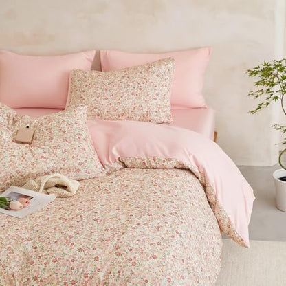 Wake In Cloud - Floral Comforter Set, Cute Vintage Flower Cottagecore Aesthetic for Women Teen Girls, Soft Lightweight Dorm Bedding, 3 Pieces, Cream Pink, Twin/Twin XL Size