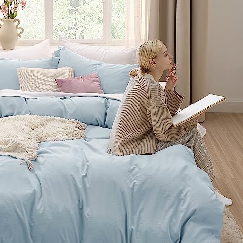 Bedsure Sky Blue Duvet Cover King Size - 3 Pieces Prewashed Cotton-Like Polyester Extra Soft Bedding Set, Includes 1 Duvet Cover 104x90 Inches with Zipper Closure & 2 Pillow Shams, No Comforter