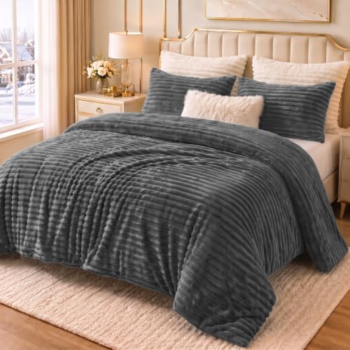 CozyLux Fleece Queen Comforter Set, 3 Piece Winter Warm Dark Grey Bedding