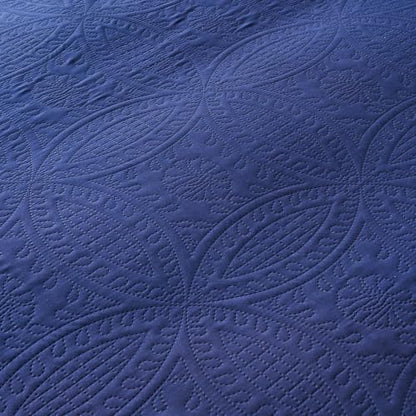 akkialla 118"x106" Navy California King Quilt Set, Oversized Floor-Length Bedspread, Modern Coin Pattern Microfiber Coverlet, 3-Piece All Season Bedding with 2 Pillow Shams