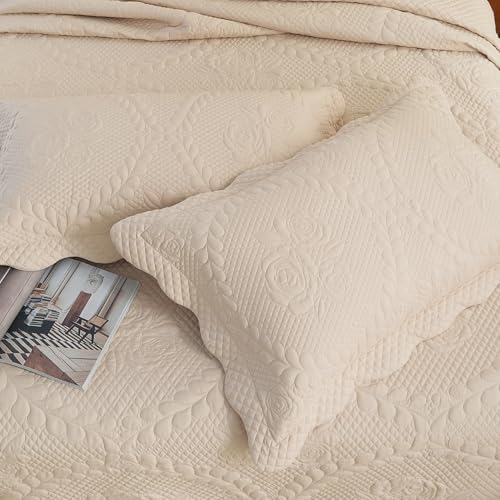 EVENHUG Oversized King Bedspreads California King Quilt Set with Pillow Shams Extra Wide Large King Size Quilts Lightweight Coverlet Bedding Sets Beige 120"x128"