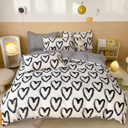 Wellboo Love Comforter Sets Cal King Black and White Heart Shaped Bedding