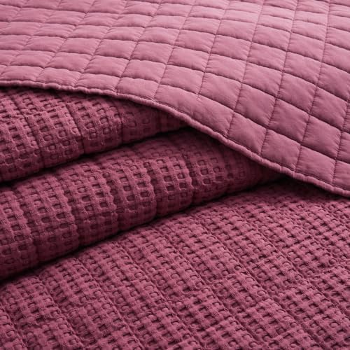 Levtex Home Mills Waffle Full/Queen Quilt Set (88x92in) with 2 Pillow Shams (26x20in) - Caberbet - 100% Cotton Full/Queen Size Quilt Bedding Set - Lightweight, Soft, Pre-Washed