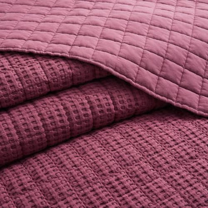 Levtex Home Mills Waffle Full/Queen Quilt Set (88x92in) with 2 Pillow Shams (26x20in) - Caberbet - 100% Cotton Full/Queen Size Quilt Bedding Set - Lightweight, Soft, Pre-Washed