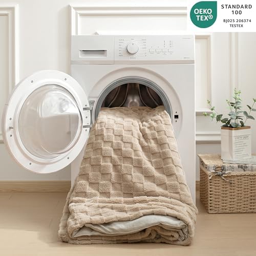 HIG 4pc 2-in-1 Twin-XL Comforter Set with Detachable Fluffy Blanket, Camel