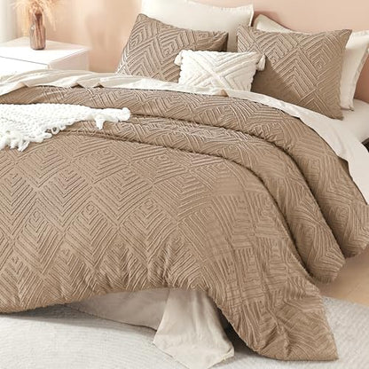Litanika Full Size Comforter Set, 3 Pieces Taupe Tufted Boho Bedding Set