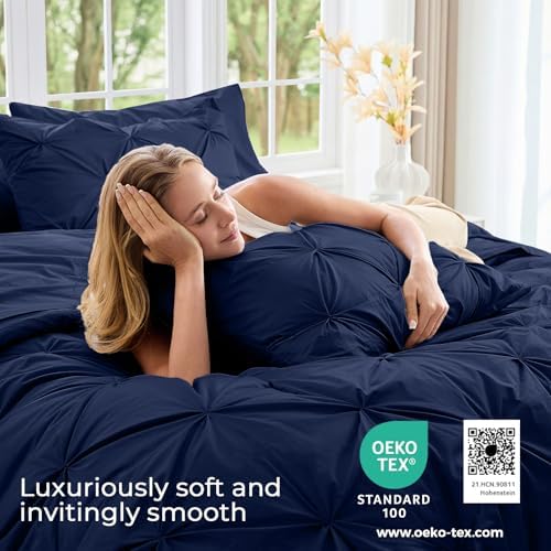 Sasttie Queen Comforter Set, 7-Piece Bed in a Bag, Pintuck Bedding Sets for All Season, Includes Comforter, Flat Sheet, Fitted Sheet, Pillowcases and Pillowshams, Navy