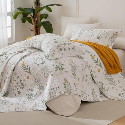 Lady Ann Cotton Quilt Sets Queen - Yellow Floral & Green Leaves Pattern Botanical Printed Quilted Coverlet, 3 Pcs Lightweight Soft Cottagecore Queen Bedspread Set Shabby and Chic Bedding