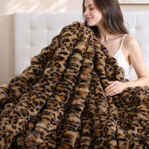 YIKUSH Leopard Print Faux Fur Comforter Set, Fluffy Cheetah Comforter King