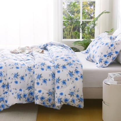 Mooreeke Floral Full Size Comforter Sets, Gradient Blue Flower Patterned Bed in a Bag for All Seasons, 3-Piece Farmhouse Rustic Bedding Set with Fluffy Quilted Reversible Comforter & 2 Pillow Shams