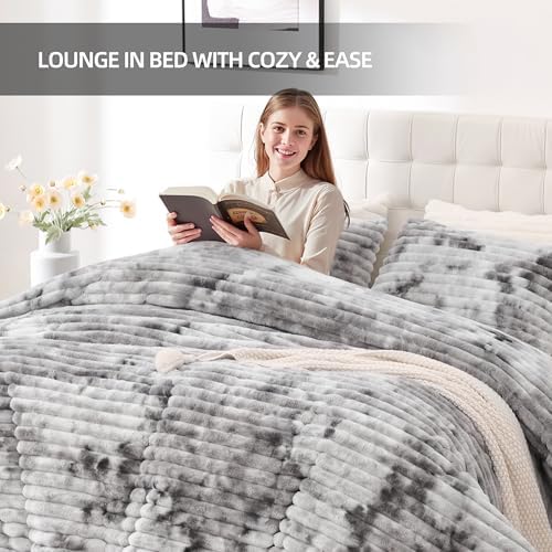 Smoofy Fluffy King Size Comforter 3 PCS - Tie Dye Grey Fleece Bedding Set
