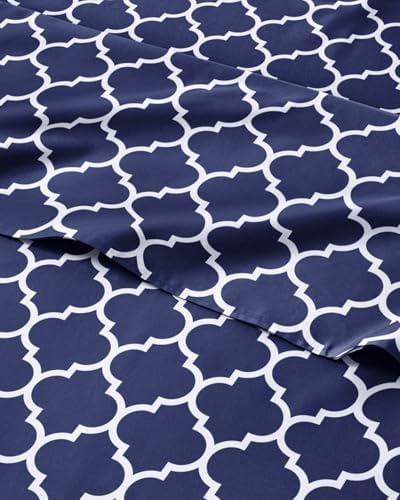 Queen 4 Piece Striped Sheet Set - Breathable & Cooling - Navy Quatrefoil