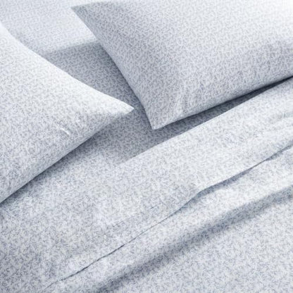 Martha Stewart - Full Sheet Set with Fitted Sheet & Pillowcases, Cotton Percale Bedding with a Smooth Feel, Deep Pocket, Leaves Blue