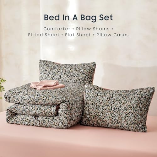 Wake In Cloud - Floral Comforter Set with Sheets, Cute Vintage Flower Cottagecore Aesthetic for Women Teen Girls, 7 Pieces Bed in a Bag, Black, Queen Size