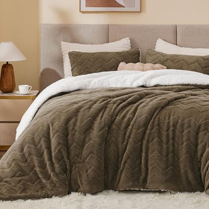 BEDELITE Fluffy Sherpa Queen Comforter Set,Brown
