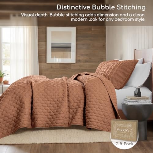 WDCOZY Burnt Orange Quilt King Size Bedding Sets with 2 Pillow Shams, Red Lightweight Soft Bedspread Coverlet, Quilted Blanket Thin Comforter Bed Cover for All Season, 3 Pieces, 104x90 inches