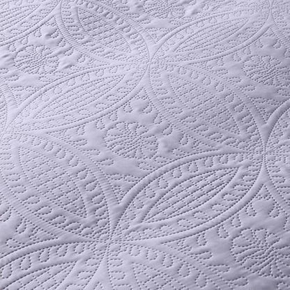 akkialla 118"x106" Lavender California King Quilt Set, Oversized Floor-Length Bedspread, Modern Coin Pattern Microfiber Coverlet, 3-Piece All Season Bedding with 2 Pillow Shams