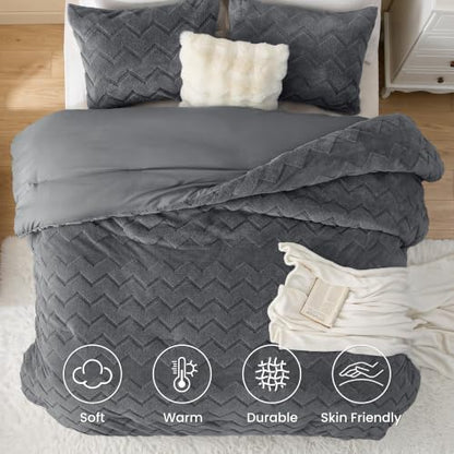 Love's cabin Fleece King Comforter Set, Fluffy Reversible Bedding, Grey