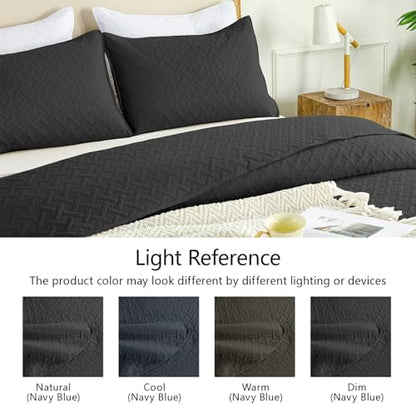 FLYMME Black Twin Quilt Bedding Set Thin Lightweight Bedspreads,Modern Style Geometric Weave Stripe Pattern,Soft Microfiber Bed Coverlet for All Season (1 Quilt, 1Sham)