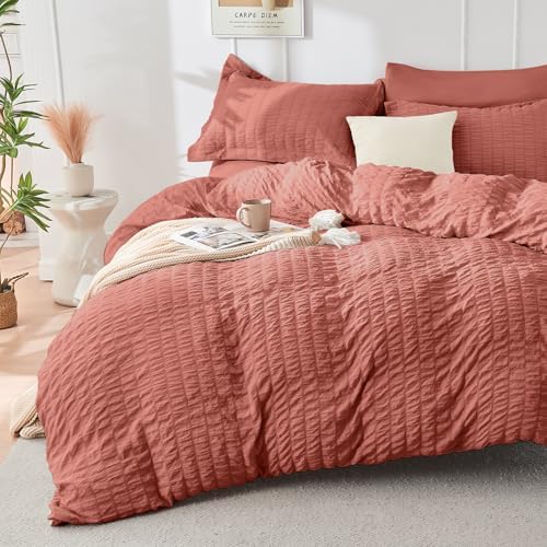 HYMOKEGE Coral Full Size Comforter Sets Seersucker 7 Pieces, All Season Luxury Bed in a Bag for Bedroom, Bedding Set with Comforter, Sheets, Pillowcases & Shams