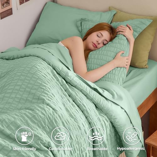 HYMOKEGE Sage Green Twin Comforter Set Seersucker 5 Pieces, All Season Luxury Bed in a Bag for Bedroom, Bedding Set with Comforters, Sheets, Pillowcase & Sham