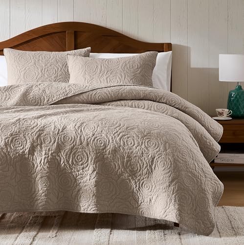 WDCOZY Dark Beige 100% Cotton Quilt Cal King Bedding Sets with 2 Pillow Shams, Floral Rosette Lightweight Bedspread Soft Farmhouse Patterned Coverlet Quilted Comforter Bed Cover All Season, 3 Pieces
