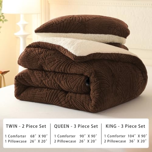 tohrisa Seashell Jacquard Sherpa Comforter Set Warm Cozy Premium Bedding 3 Pieces, Full/Queen Size Geometric Pattern Quilt Comforter with 2 Pillowcases(90"X90" Coffee)