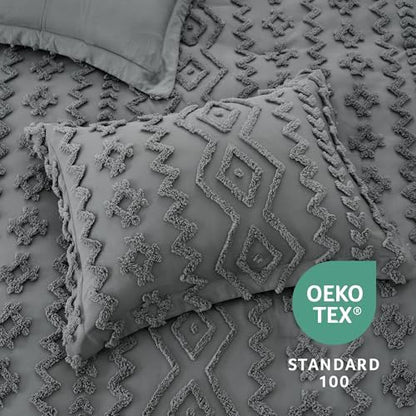 Amélie Home Tufted Boho Comforter Set King Size, 3 Pieces Soft Textured Bed Set, Lightweight Breathable Comforter for All Seasons, Farmhouse Shabby Chic Jacquard Bedding, Cozy Gift for Women, Grey