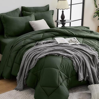 HEVUMYI 7-Piece Oversized Queen Comforter Set, Dark Green Bed in a Bag