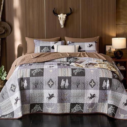 Wake In Cloud - Western Quilt Set, Southwestern Aztec Country Horse Cowboy Rustic Ranch Pattern Printed, Reversible Lightweight Bedspread Coverlet, 3 Pieces, Gray Brown, Twin/Twin XL Size