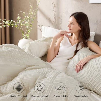 Oversized King Comforter Set, Boho Tufted 3-Piece Bedding Set, Beige