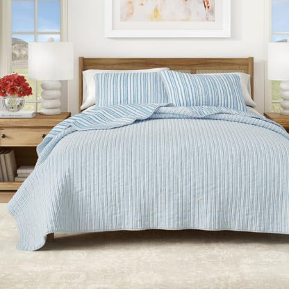 Great Bay Home Striped Quilt Set - 2-Piece Twin/Twin XL Size Spring Bedding Set - Lightweight, All-Season, Reversible Bedspread (Blue)