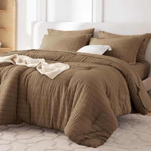 MUXHOMO 7 Pieces California King Comforter Set, Seersucker Bed in a Bag Cal King Size, All Season Luxury Bedding Set with Comforter, Flat Sheet, Fitted Sheet, Pillowcases & Shams, Brown